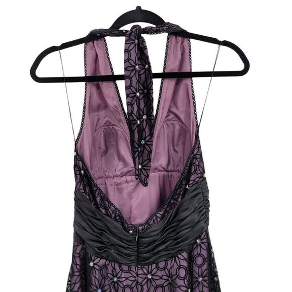 90's Formal Dress 6 Spiderweb Halter Fit & Flare Purple Black Gothic Fairy Witch - Picture 9 of 12